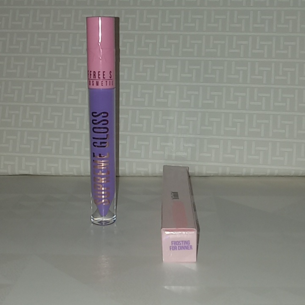 NIB FROSTING FOR DINNER Jeffree Star Supreme Gloss